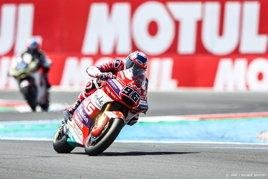 Brit Dixon boekt in Assen eerste grandprixzege in Moto2