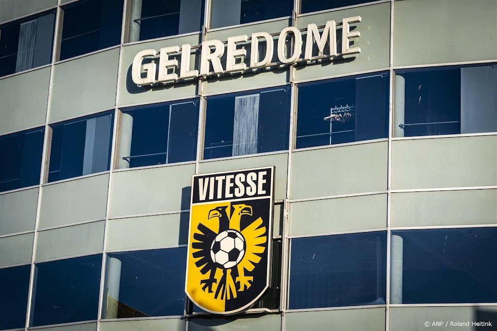Stadioneigenaar Van de Kuit sceptisch over redding Vitesse