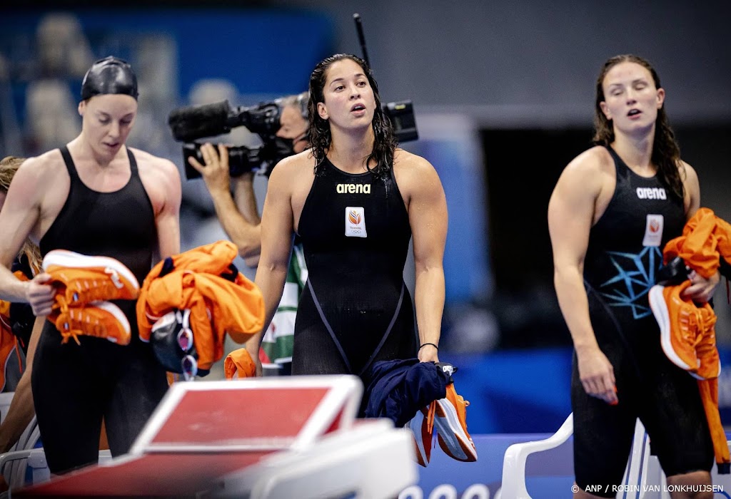 Estafettezwemsters grijpen weer naast medaille op 4x100 vrij