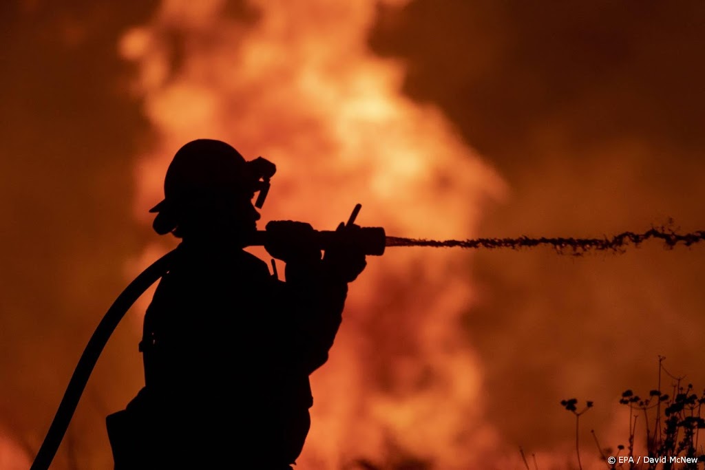 Evacuaties door grote bosbranden in westen Sardinië