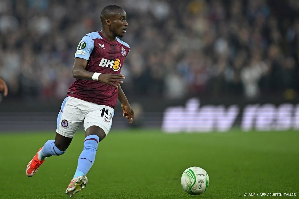 Trainer Blanc haalt landgenoot Diaby naar Al-Ittihad