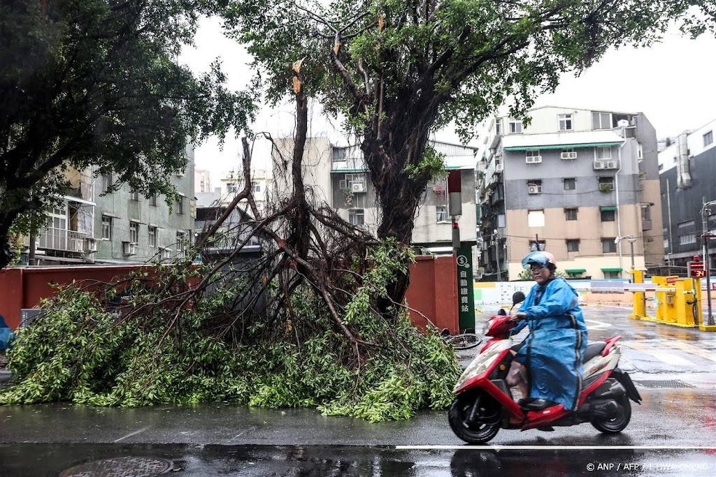 Doden en gewonden in Taiwan door tyfoon Gaemi