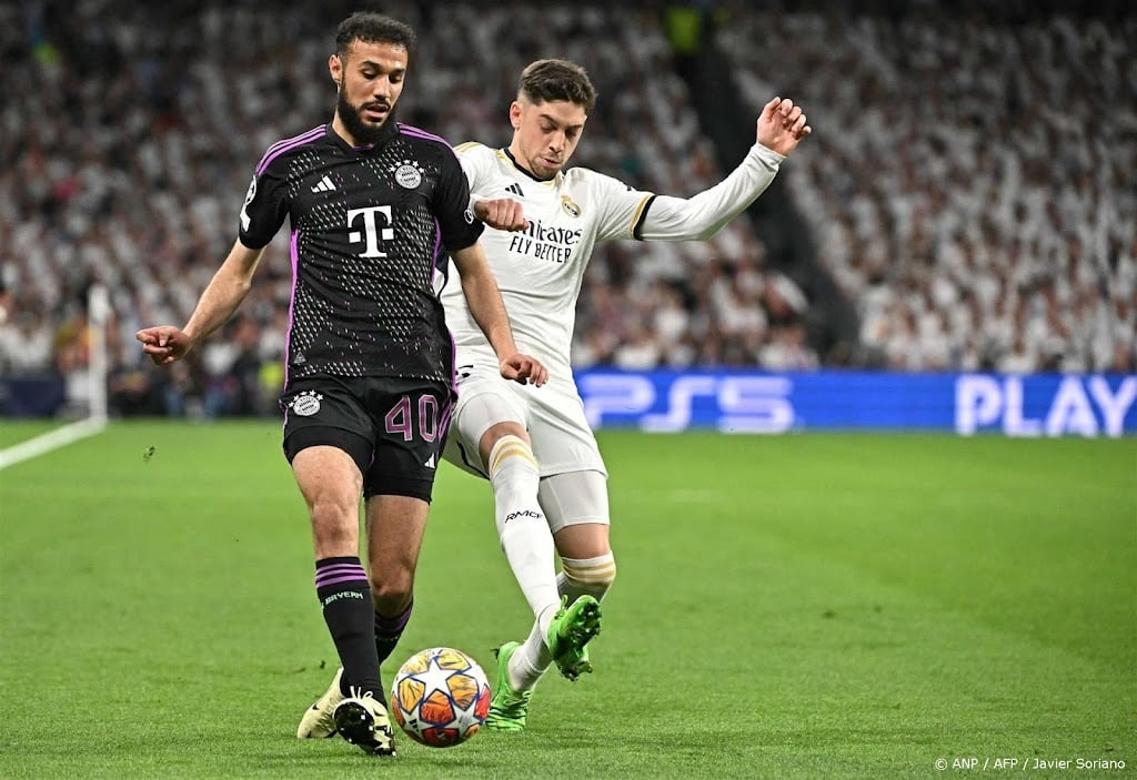 Sky: West Ham neemt voormalig Ajacied Mazraoui over van Bayern