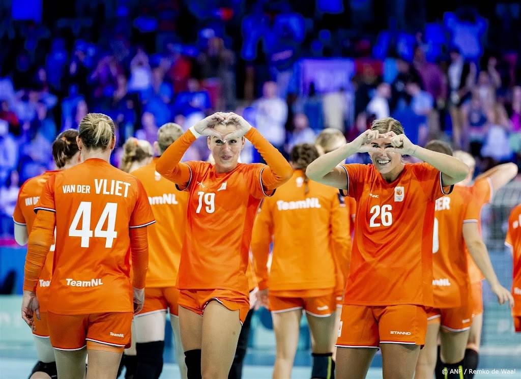 Handbalsters willen na zege nu Abbingh met vlag zien zwaaien
