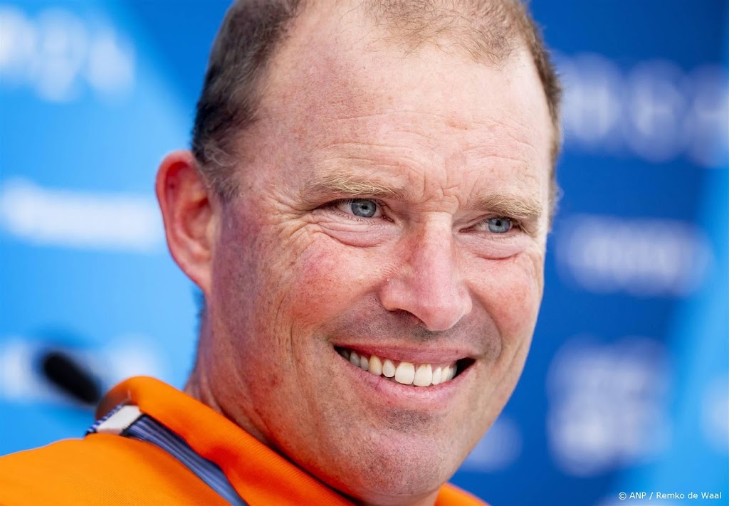 Hockeycoach Delmee raadt sporters bijwonen 'killing' opening af