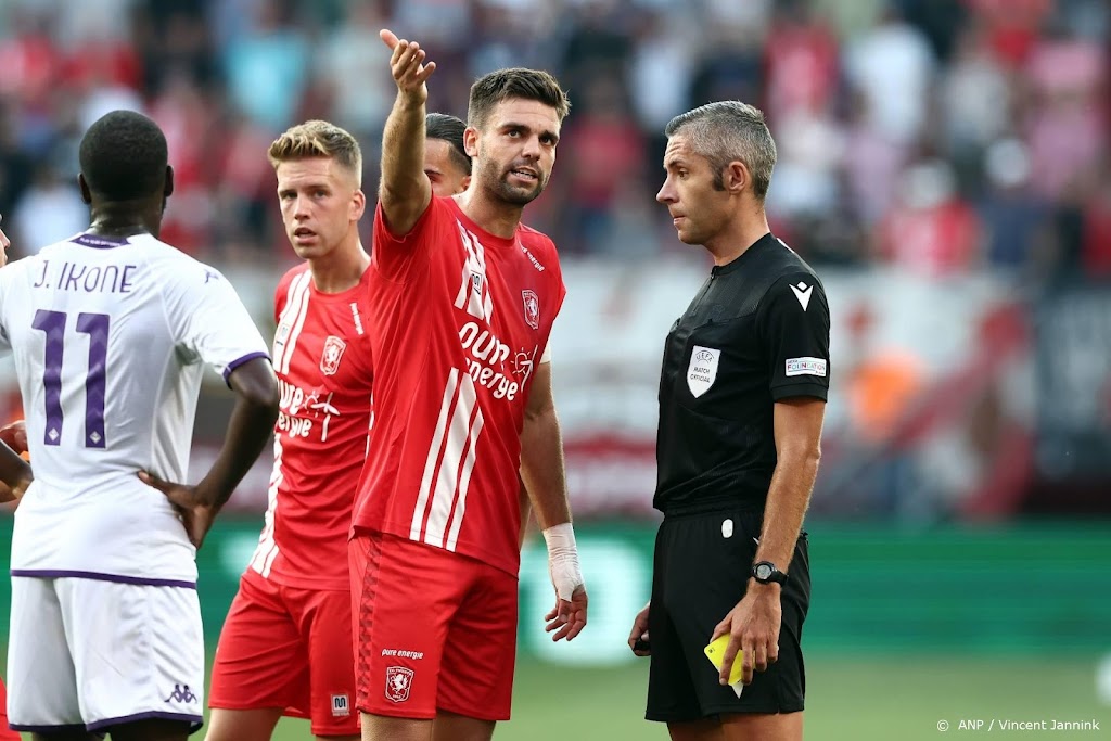 Verdediger Pröpper vindt dat FC Twente meer had verdiend