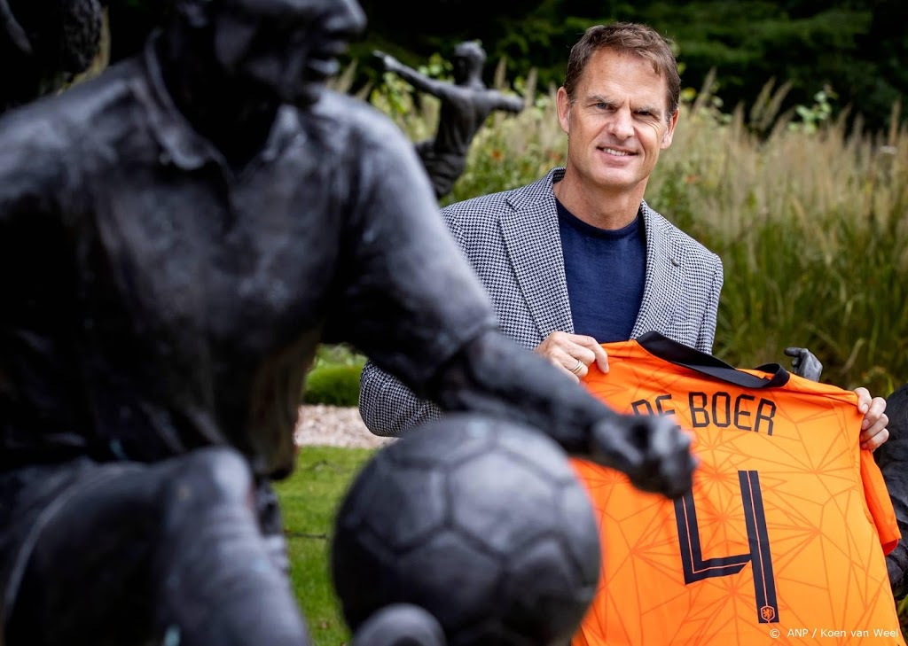 Bondscoach De Boer: heel blij persoon