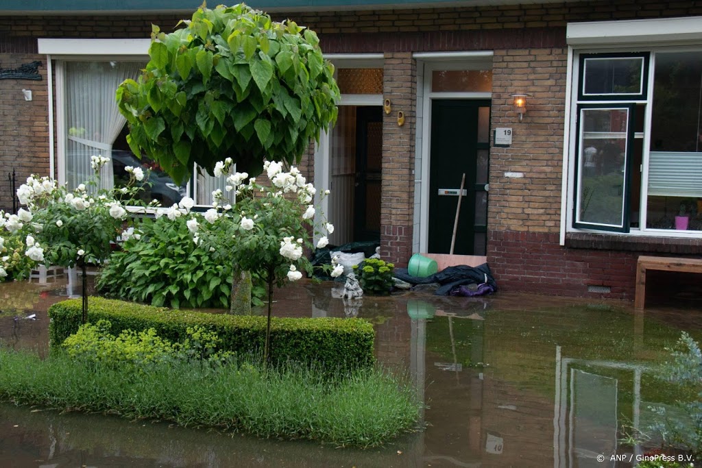 Driekwart Nederlanders wil zelf iets doen tegen wateroverlast