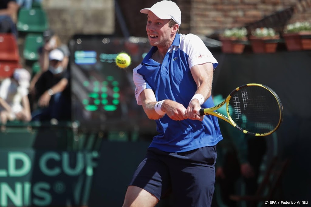 Tennisser Van de Zandschulp naar hoofdtoernooi in Sint-Petersburg