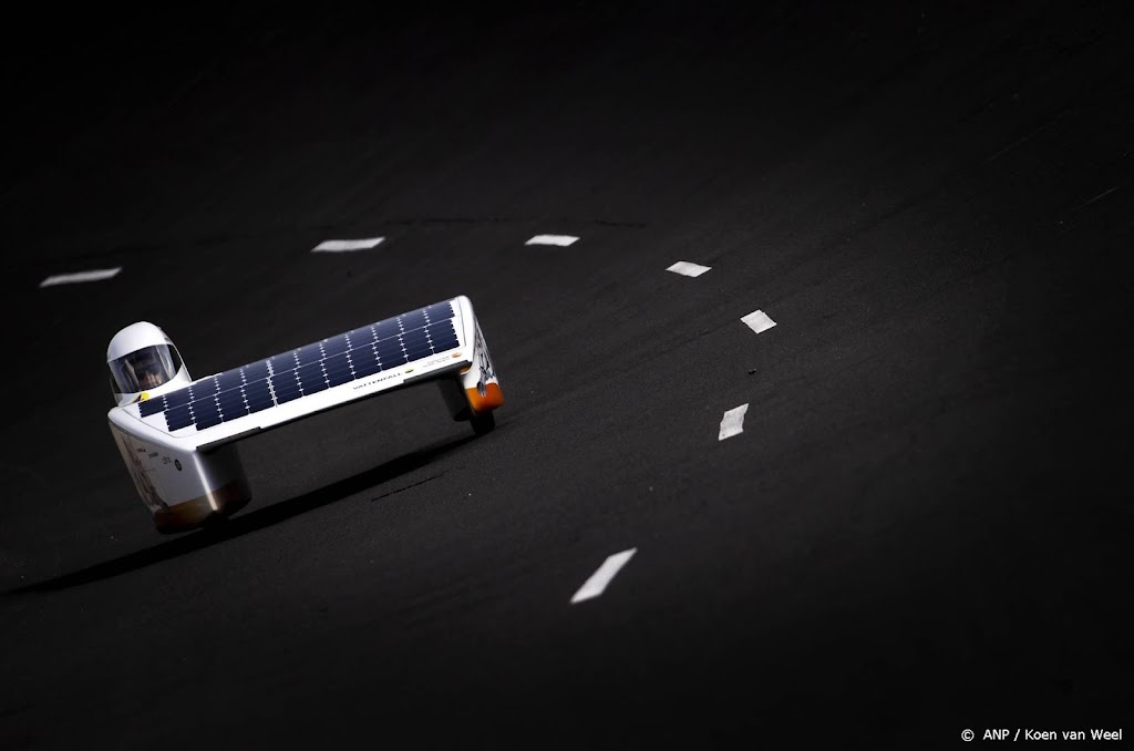 Nederlanders finishen achter Belgische zonneauto in Marokko