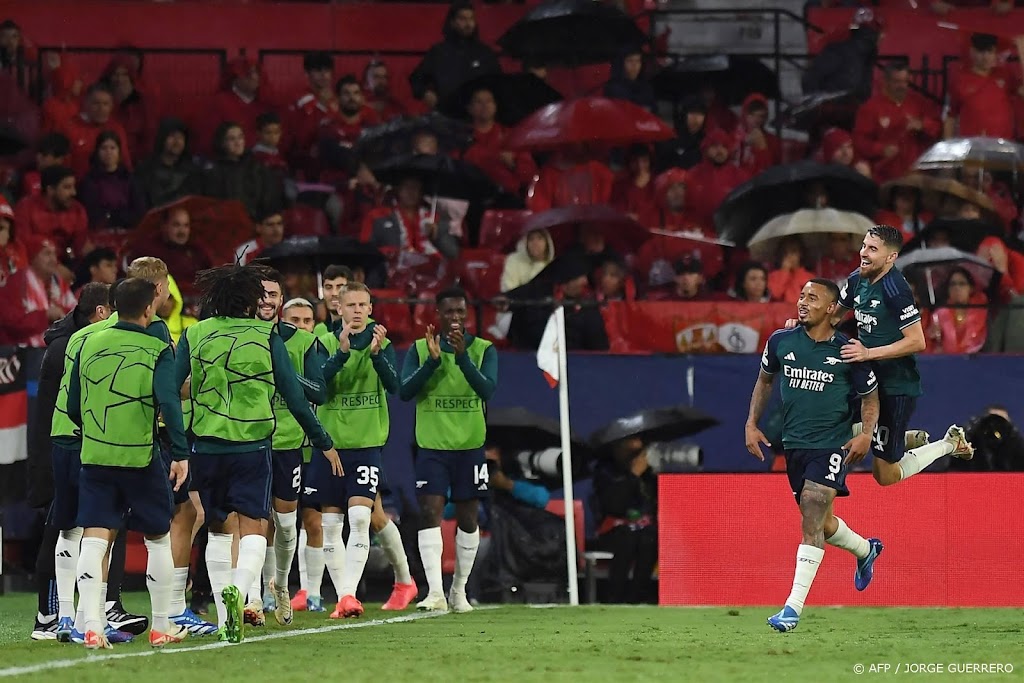 Coach Arteta van Arsenal vreest voor blessure Jesus