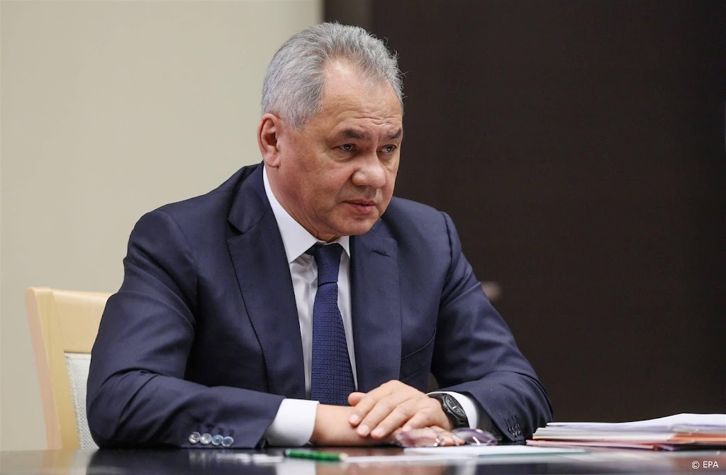 Russische minister van Defensie inspecteert commandopost Oekraïne