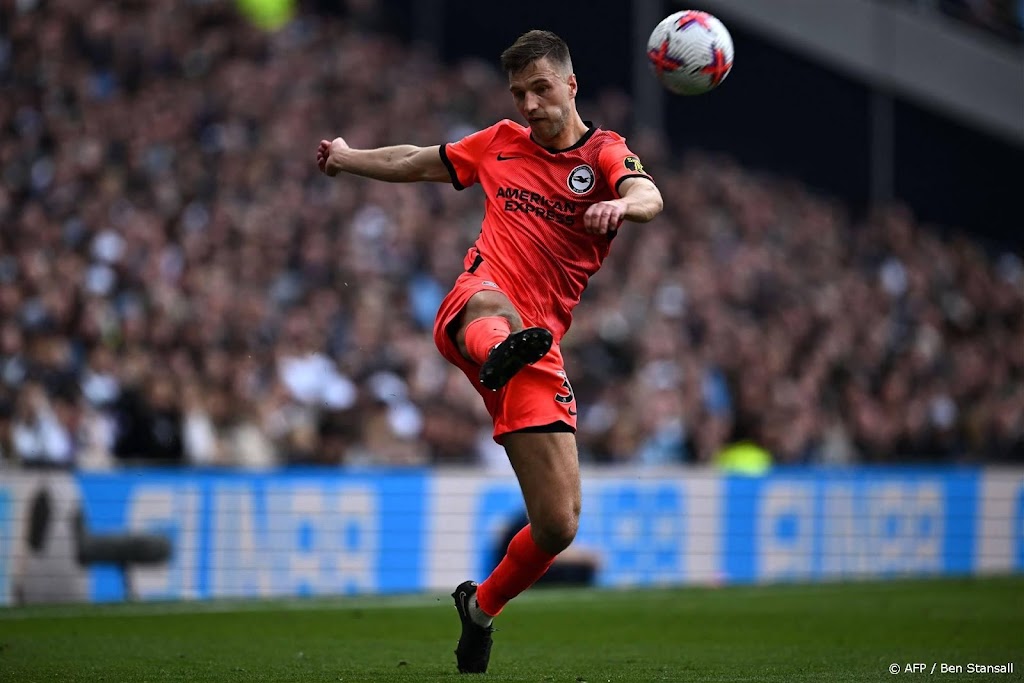 Veltman met Brighton tegen oude club Ajax: een speciaal gevoel