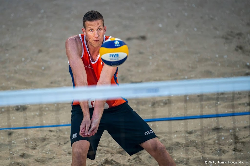 Beachvolleyballer Varenhorst beëindigt loopbaan door rugblessure