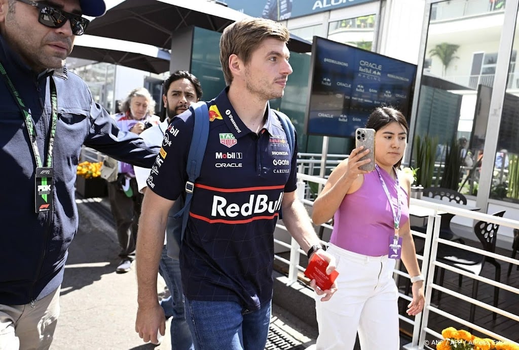 Verstappen de snelste in tweede training op hoogte in Mexico