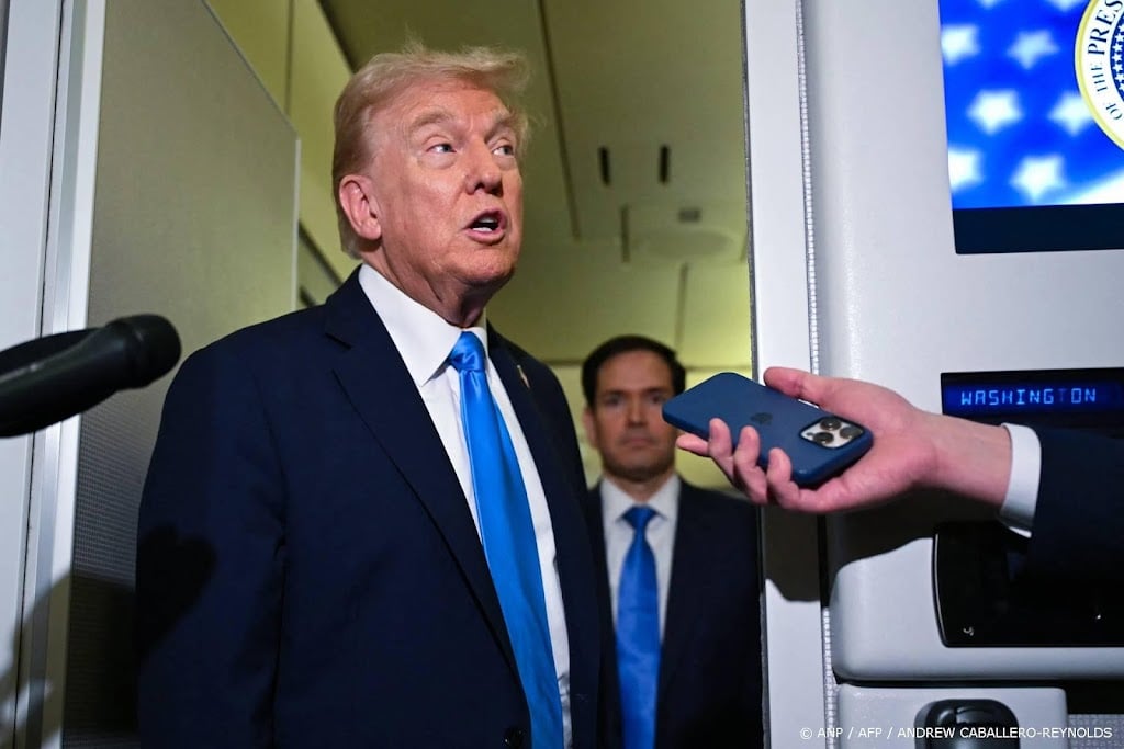Trump verhoogt importheffing Canada met tien procent
