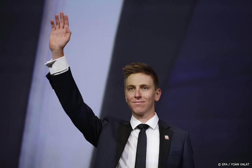 Wielrenner Pogacar wint Velo d'Or