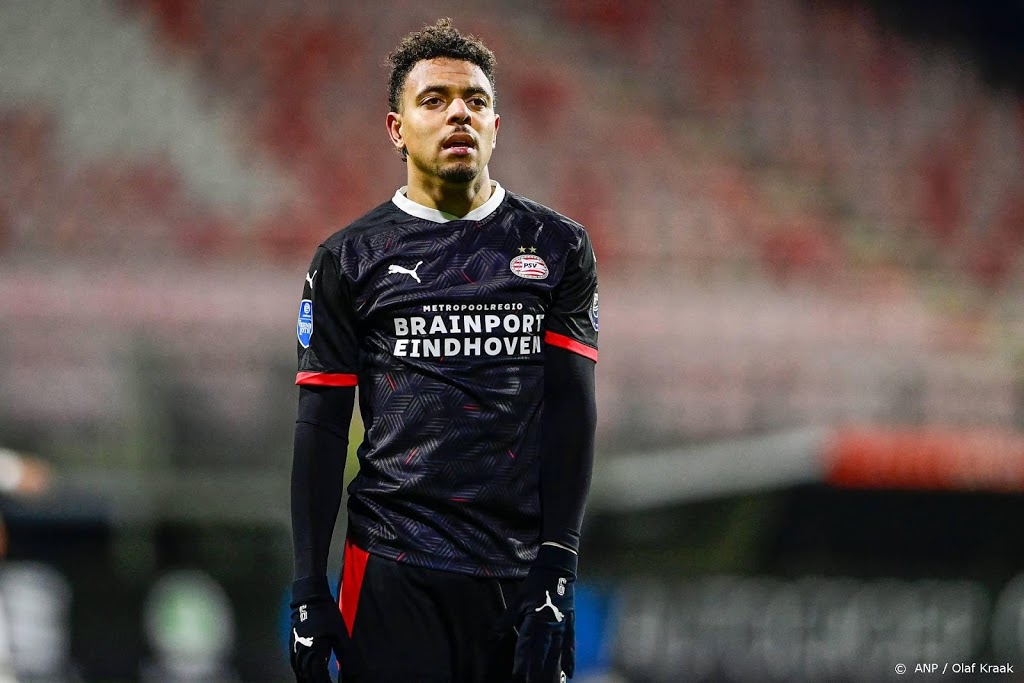 PSV-aanvaller Malen: zondag moet het beter tegen Feyenoord
