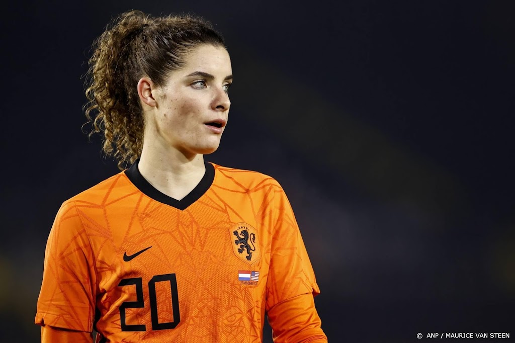 Voetbalster Janssen langer bij Wolfsburg