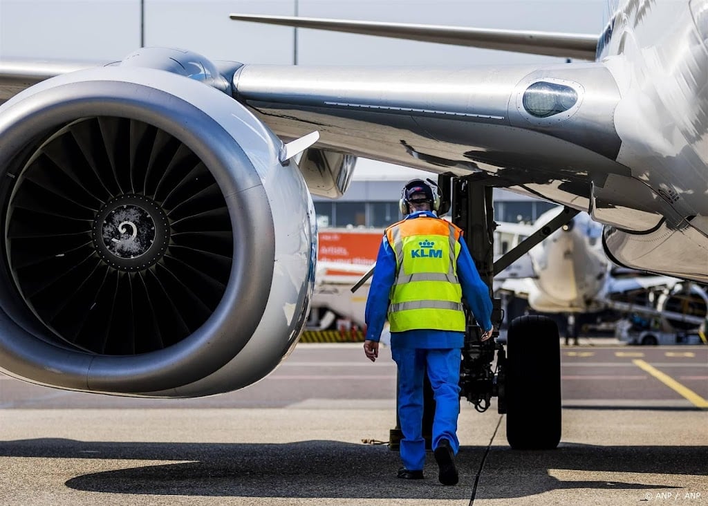 Inspectie: werknemers Schiphol ademen kankerverwekkende stoffen in