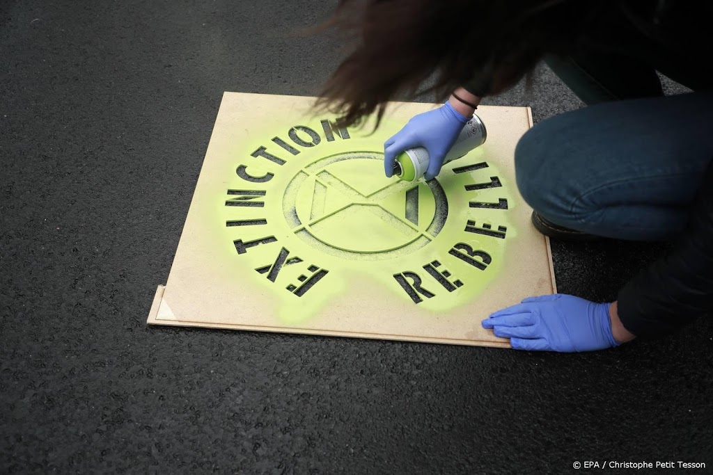Demonstratie Extinction Rebellion in Amsterdam ontbonden