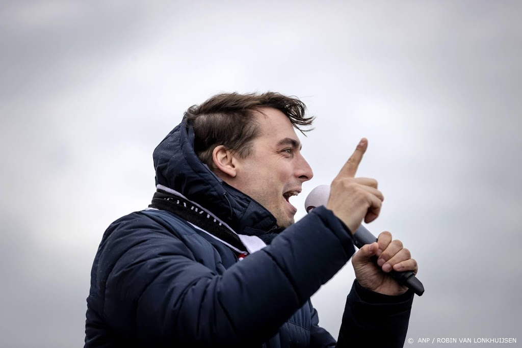 Politie onderzoekt of Baudet coronaregels overtrad op Urk