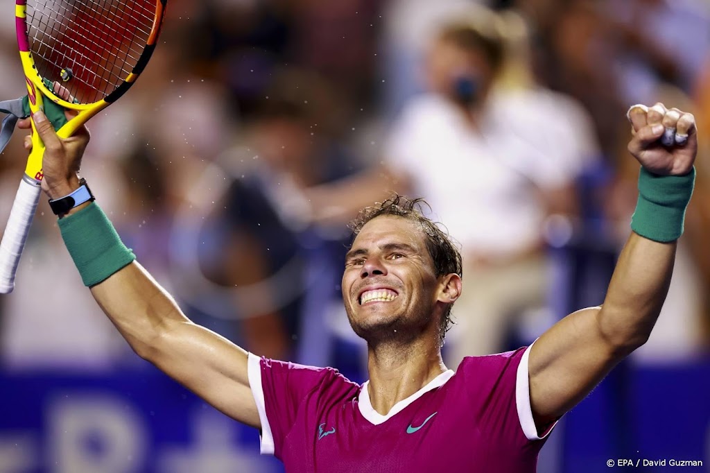 Nadal verslaat Medvedev opnieuw en blijft ongeslagen in 2022