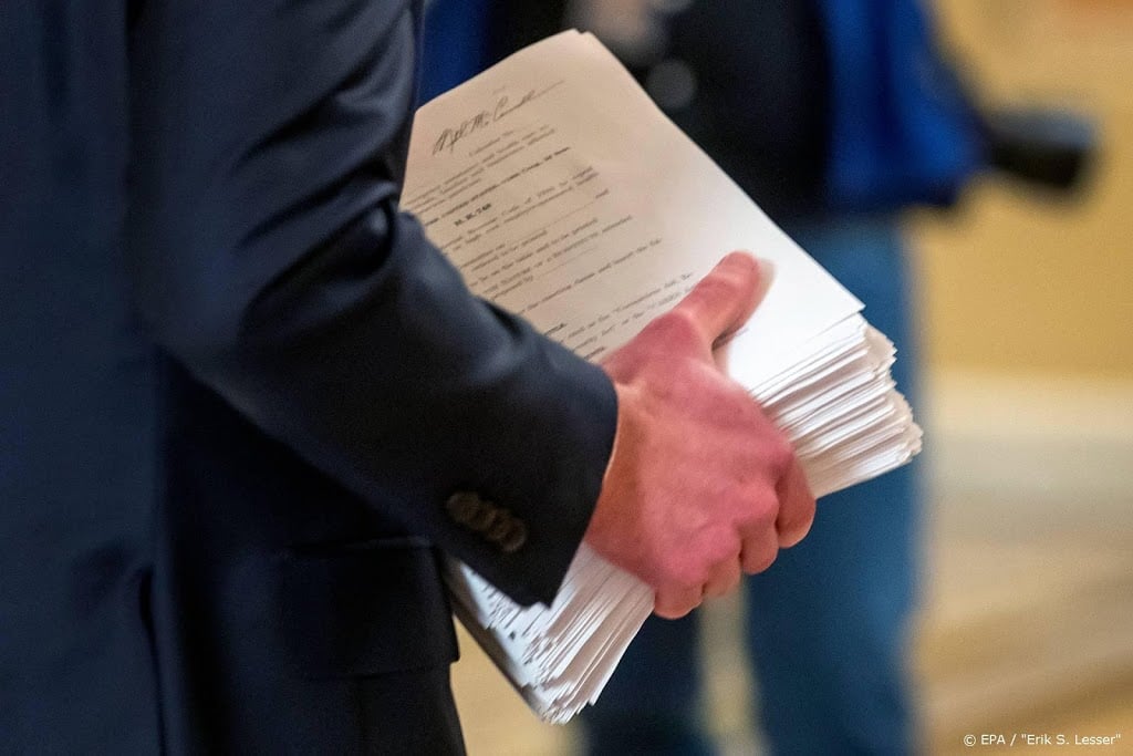 Senaat VS stemt unaniem voor historische coronawet van 2 biljoen