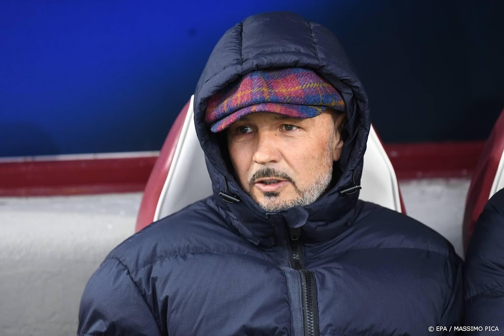 Trainer Mihajlovic opnieuw naar ziekenhuis vanwege kanker