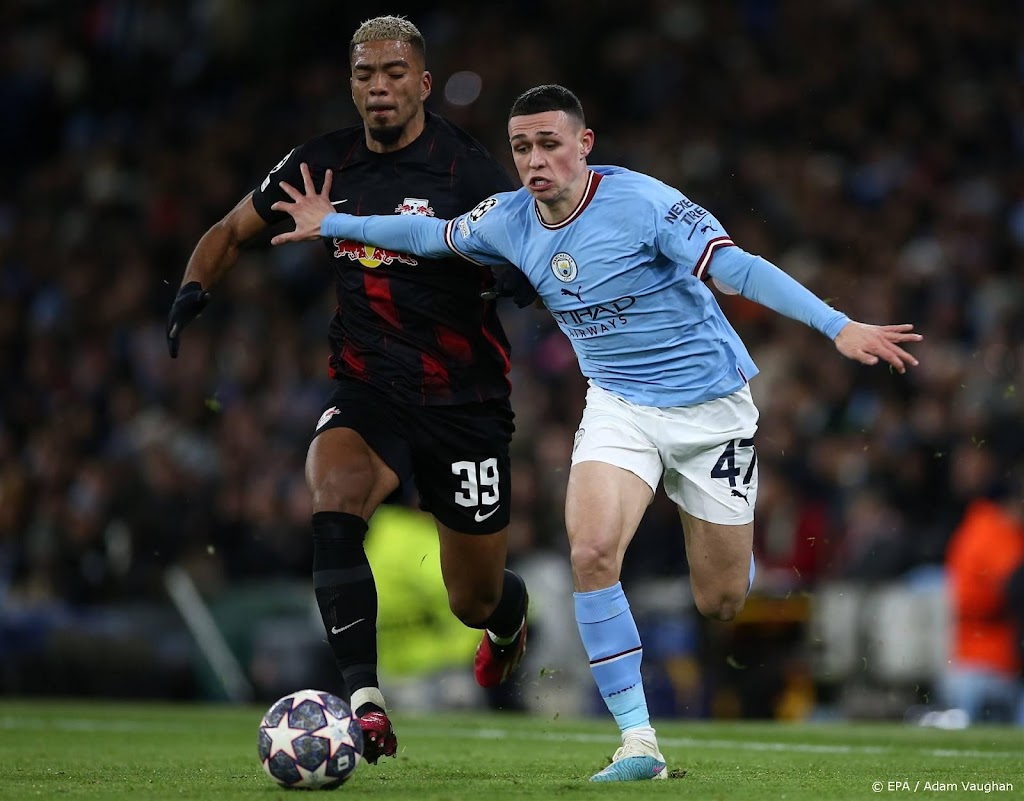 Engels international Foden mist duel met Oekraïne na operatie