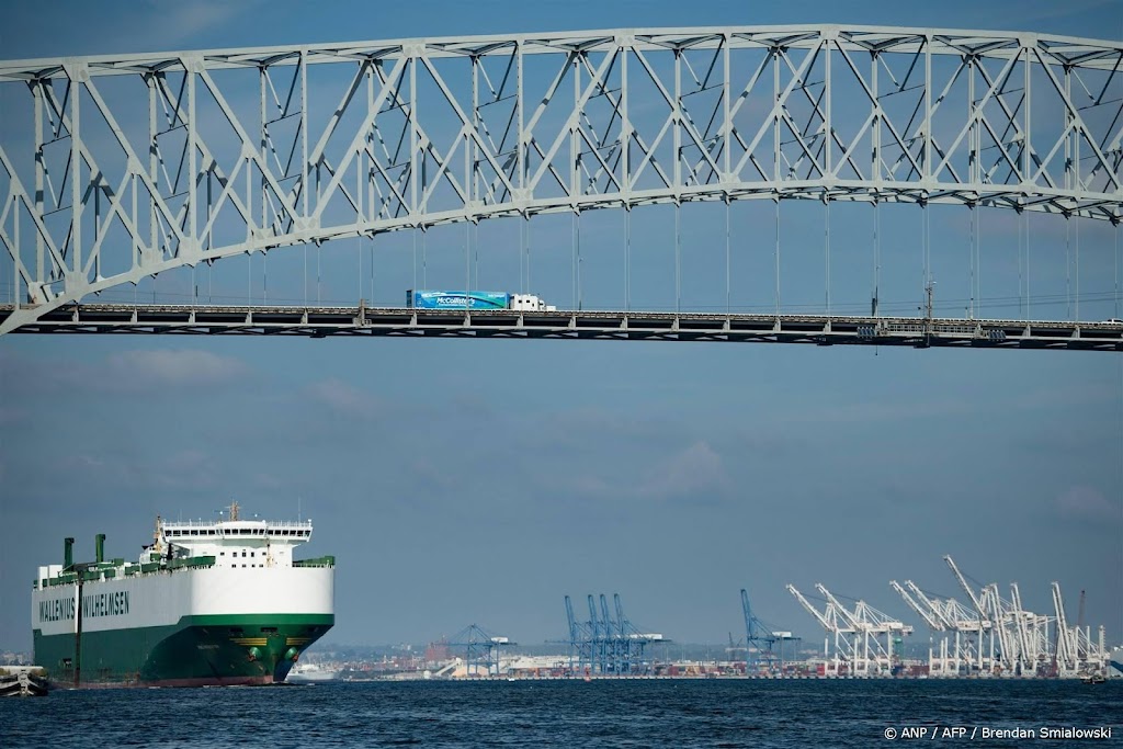 Cruciale verkeersbrug bij Baltimore ingestort na aanvaring