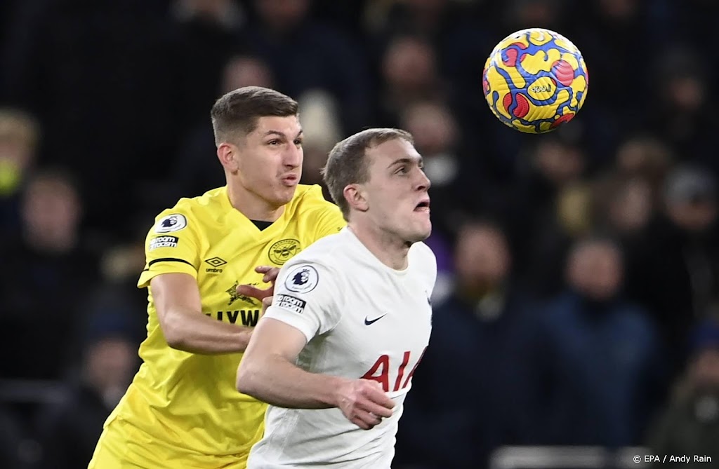 Tottenham rest van seizoen zonder middenvelder Skipp