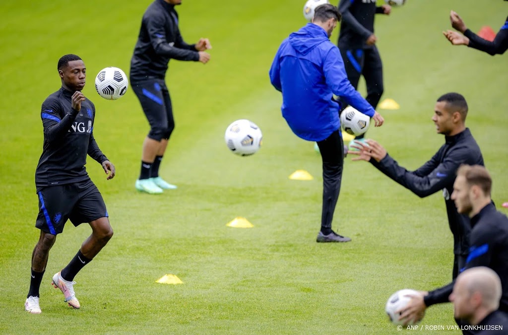De Boer heeft Promes nodig bij Oranje op EK