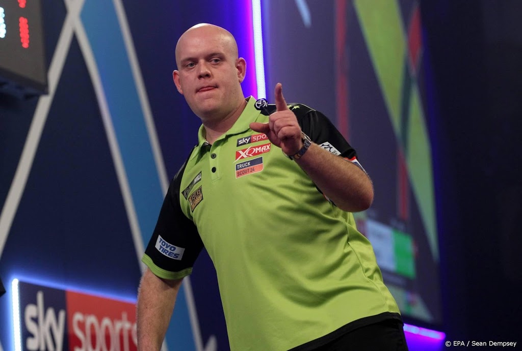 Darter Van Gerwen houdt met zege leiding in Premier League