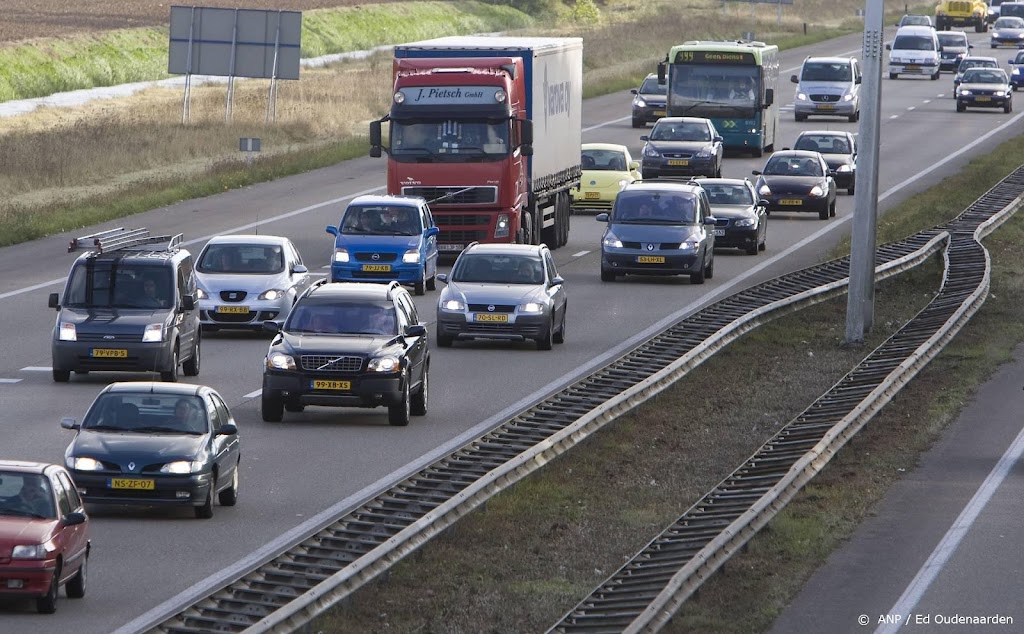 Veel drukte op wegen naar fashion outlets