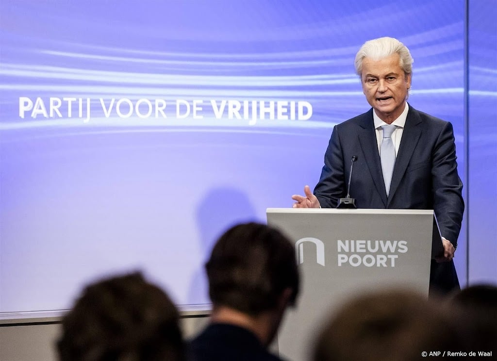 Wilders eist binnen paar weken asielstop, dreigt met kabinetsval