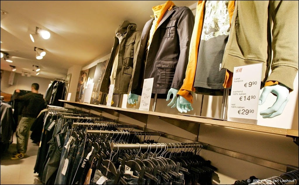 H&M boekt zeldzaam kwartaalverlies door coronacrisis