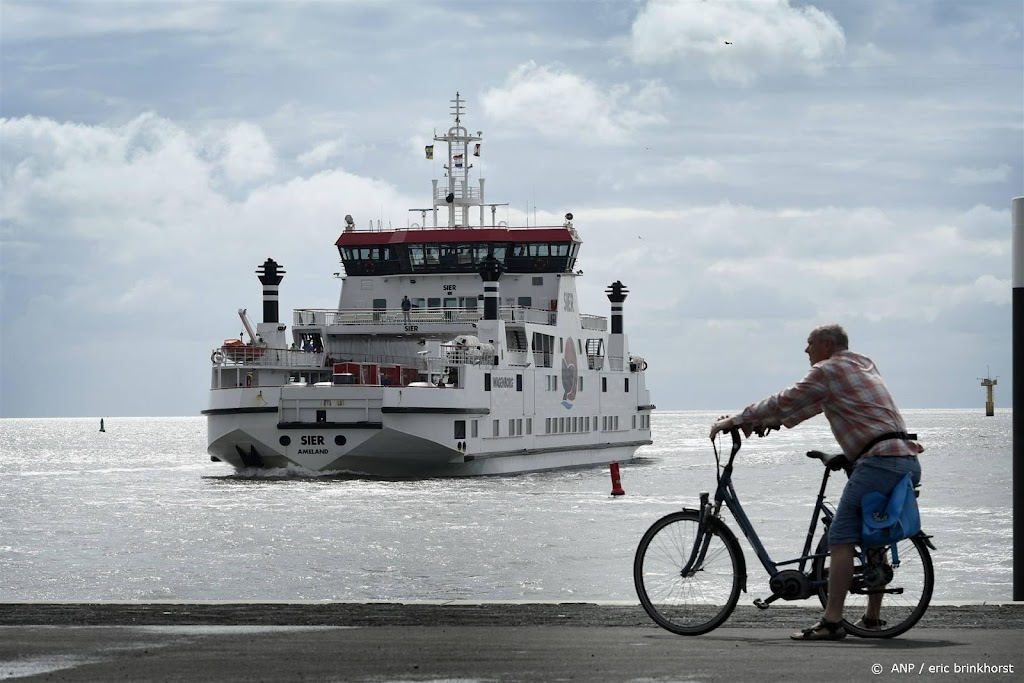 Rijkswaterstaat: zes mogelijke oplossingen voor vaargeul Ameland