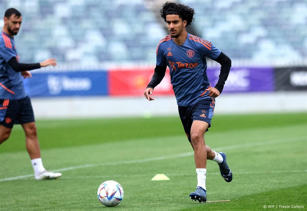 FC Utrecht legt Iraakse international Zidane Iqbal vast