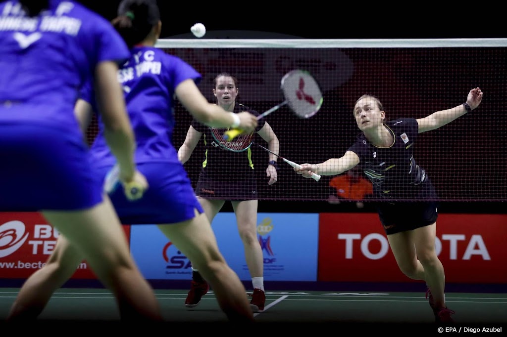 Badmintonners Piek en Seinen na tweede zege naar kwartfinale