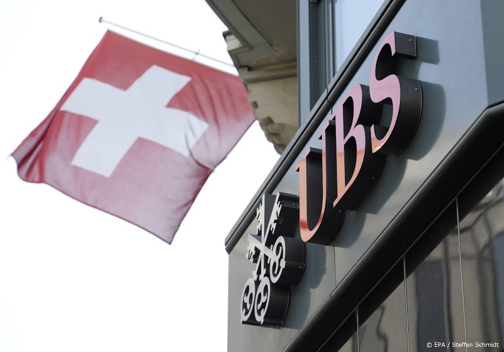 UBS van topman Hamers voelt tegenwind van dalende aandelenmarkten