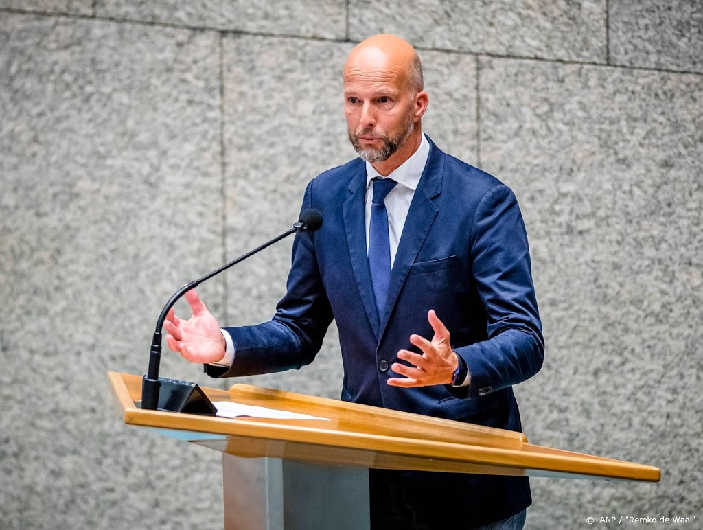 D66: Hoge aantal besmette nertsenfokkerijen 'wel erg toevallig'