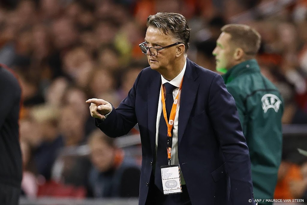 Van Gaal krijgt in laatste periode voor WK drukke tv-avonden