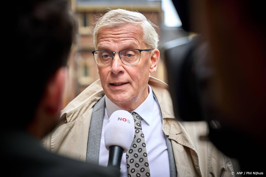 Van Rij: aandeleninkopen drogen op als ze worden belast