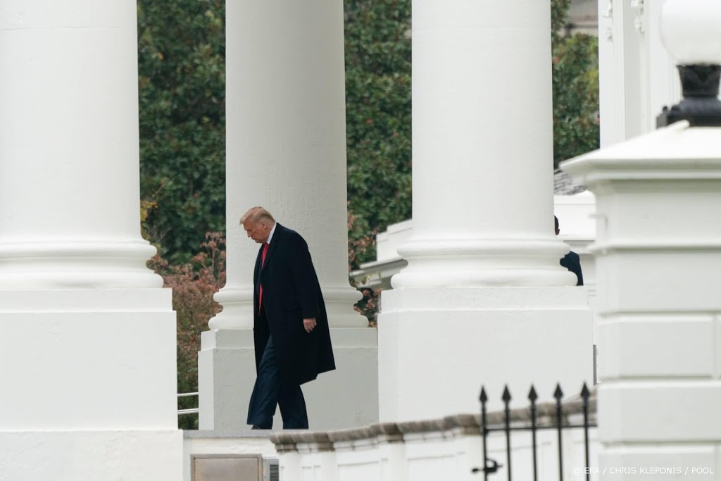 Trump wil benoeming opperrechter vieren bij het Witte Huis