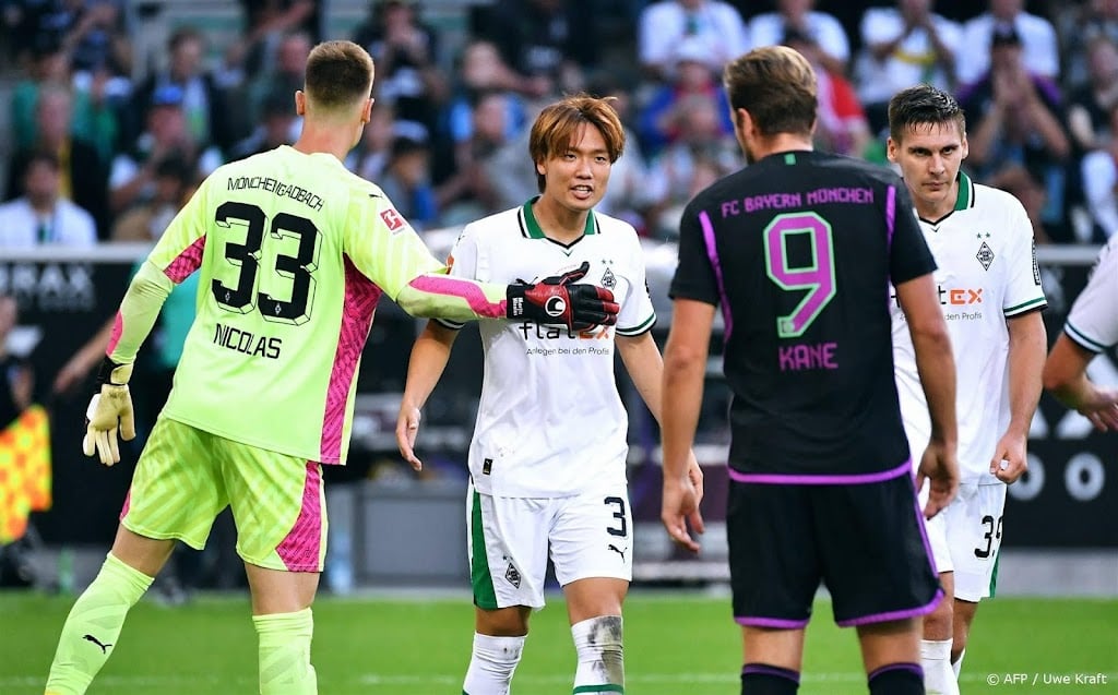 Gladbach weken zonder verdediger Itakura om enkeloperatie