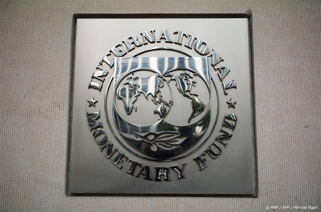 IMF-bestuurder maant tot voorzichtigheid met lonen in Nederland