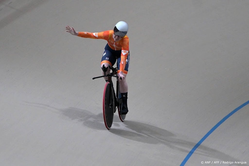 Baanrenster Van de Wouw naar kwartfinales keirin op WK