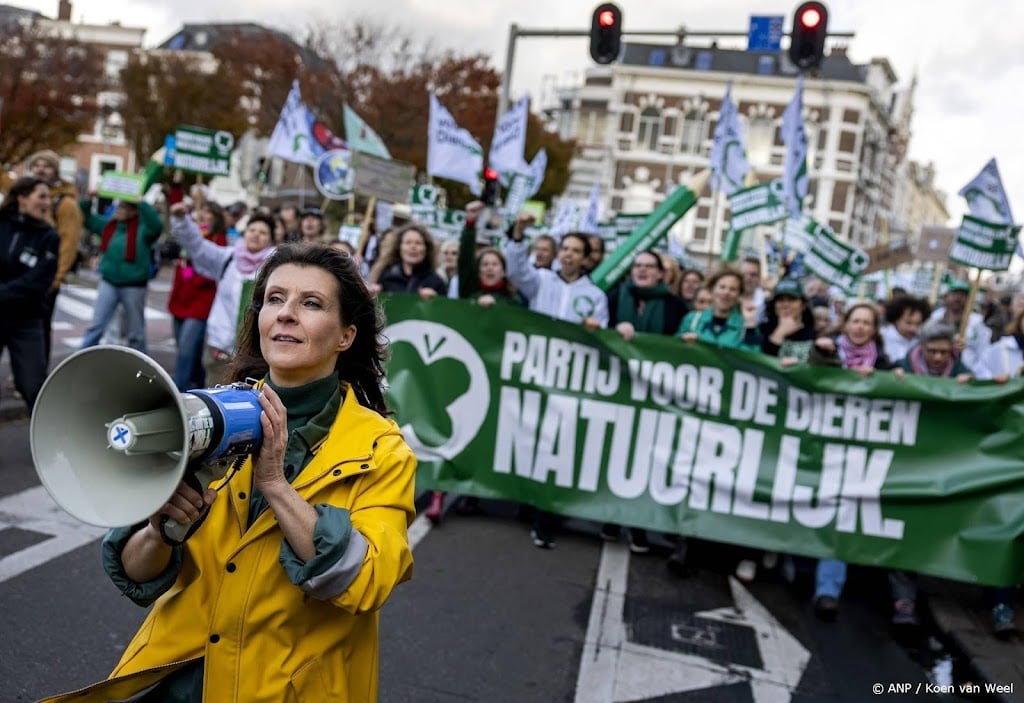 Ouwehand benadrukt op klimaatmars eensgezindheid PvdD
