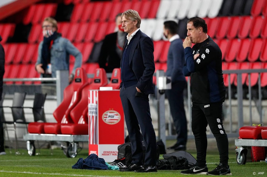 Koster ook volgend seizoen trainer van Willem II